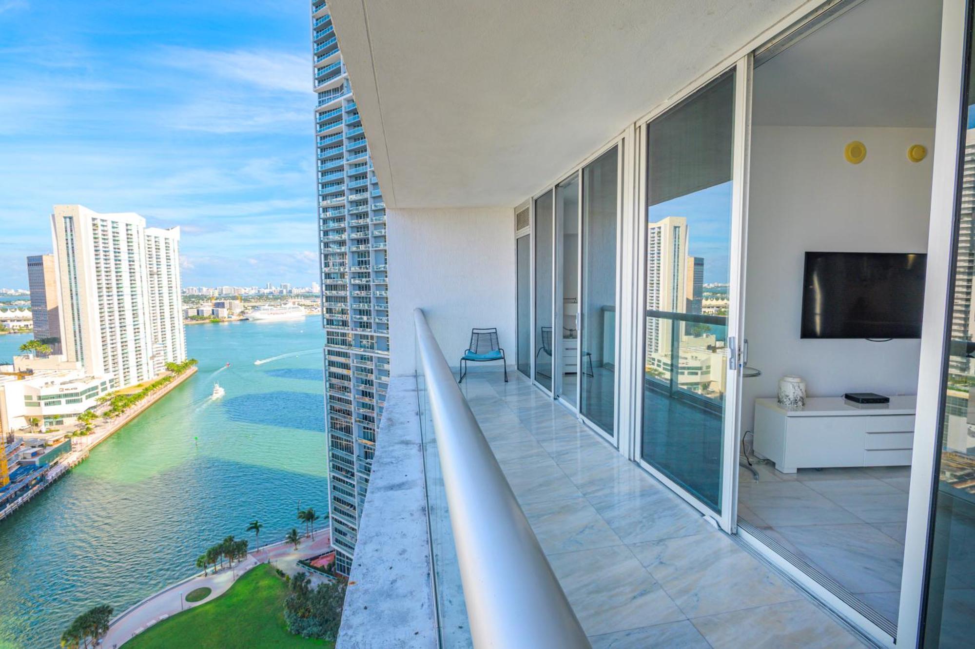 Icon Brickell Residences マイアミ エクステリア 写真