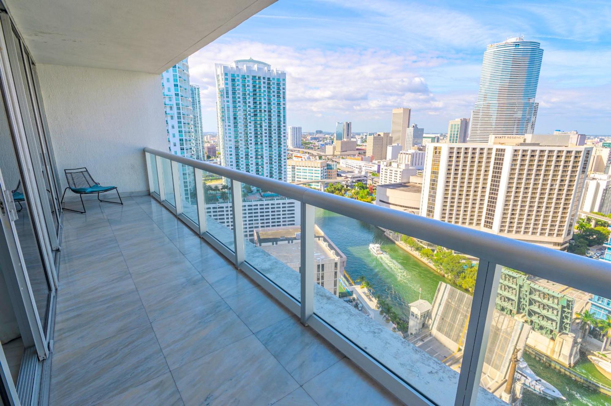 Icon Brickell Residences マイアミ エクステリア 写真